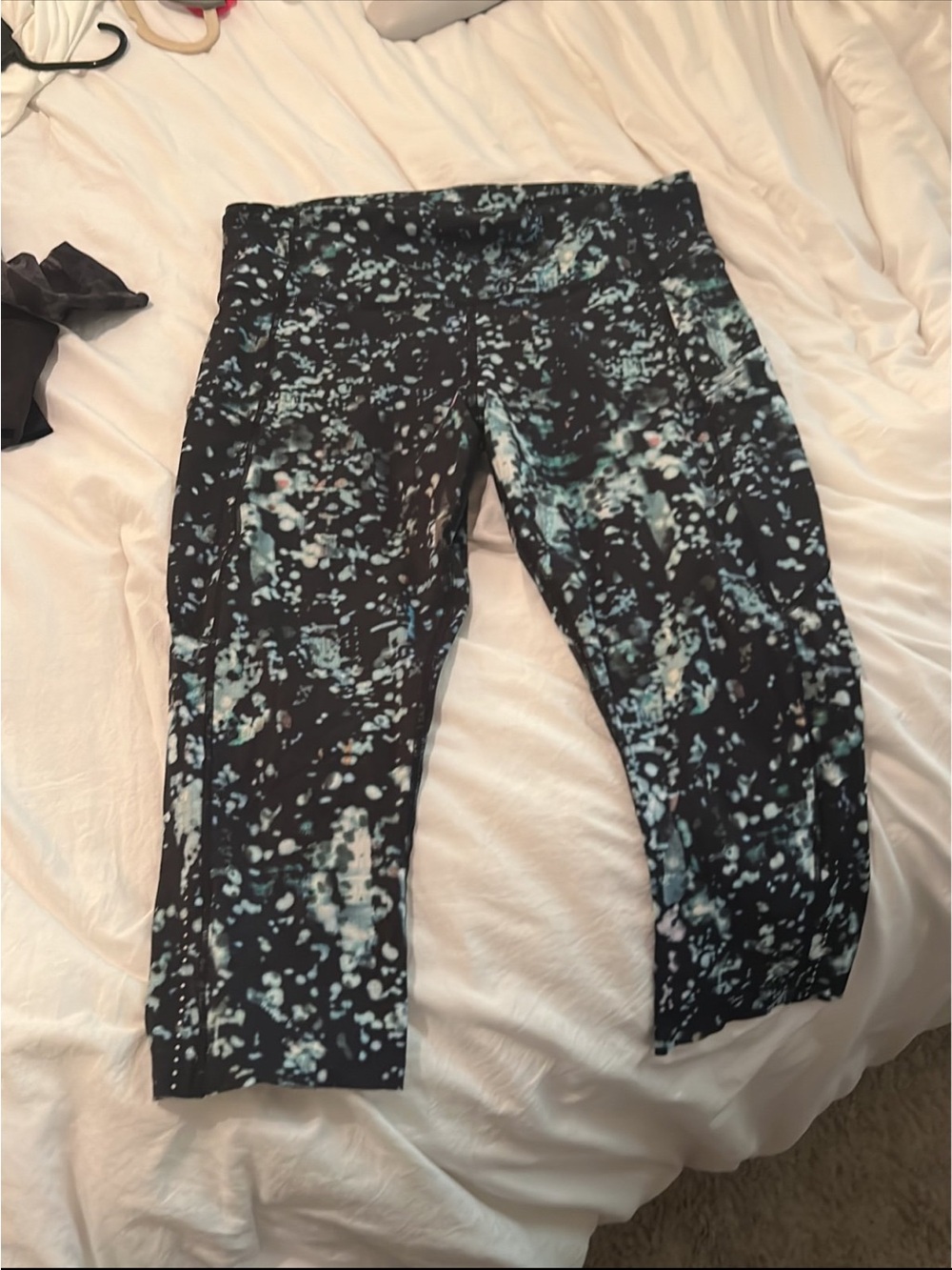lululemon athletica Black with Teal Speckle Midrise Leggings